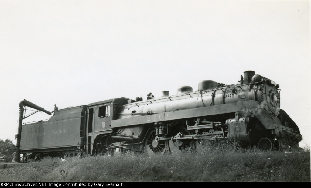 CP 4-6-2 #2404 - Canadian Pacific